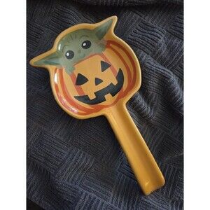 Disney The Mandalorian Star Wars 10” Halloween Ceramic Spoon Rest